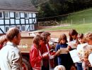 besichtigung einer schulklasse auf unserem bauernhof im sauerland